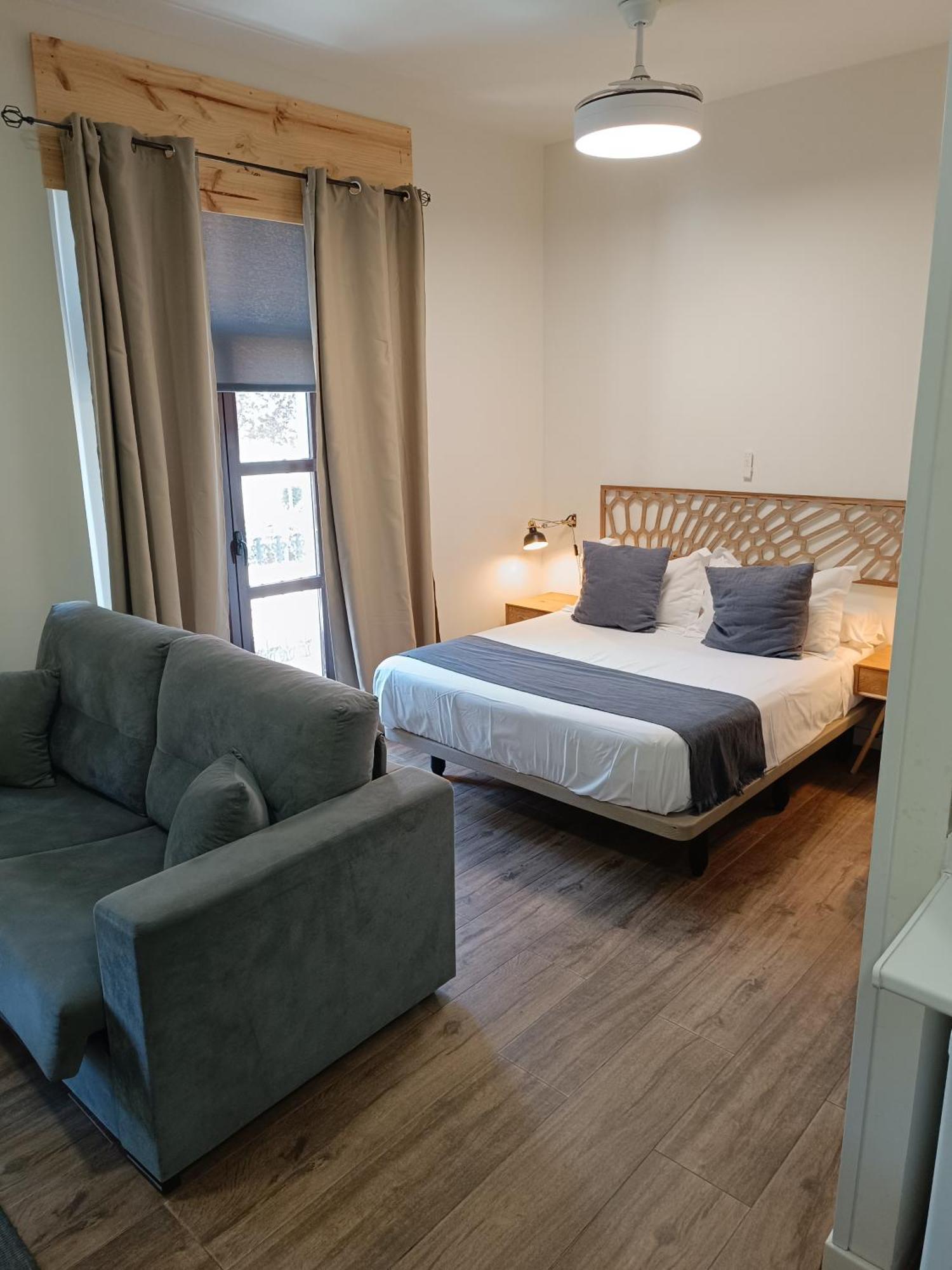 Apartamentos AL-QAZERES LUXURY La Concepción Cáceres Exterior foto
